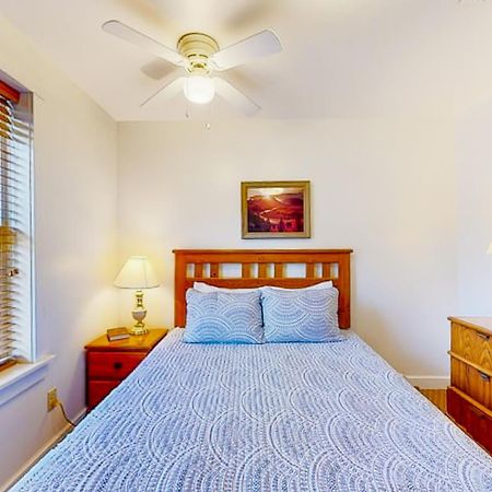 Campground Apts Lake Junaluska Стая снимка