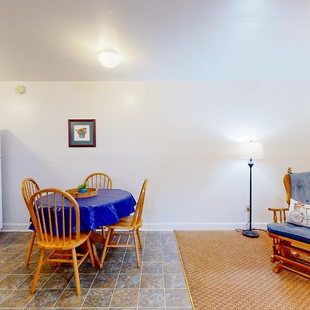 Campground Apts Lake Junaluska Стая снимка