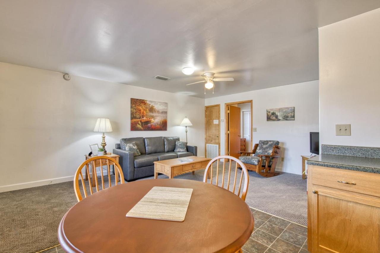 Campground Apts Lake Junaluska Екстериор снимка