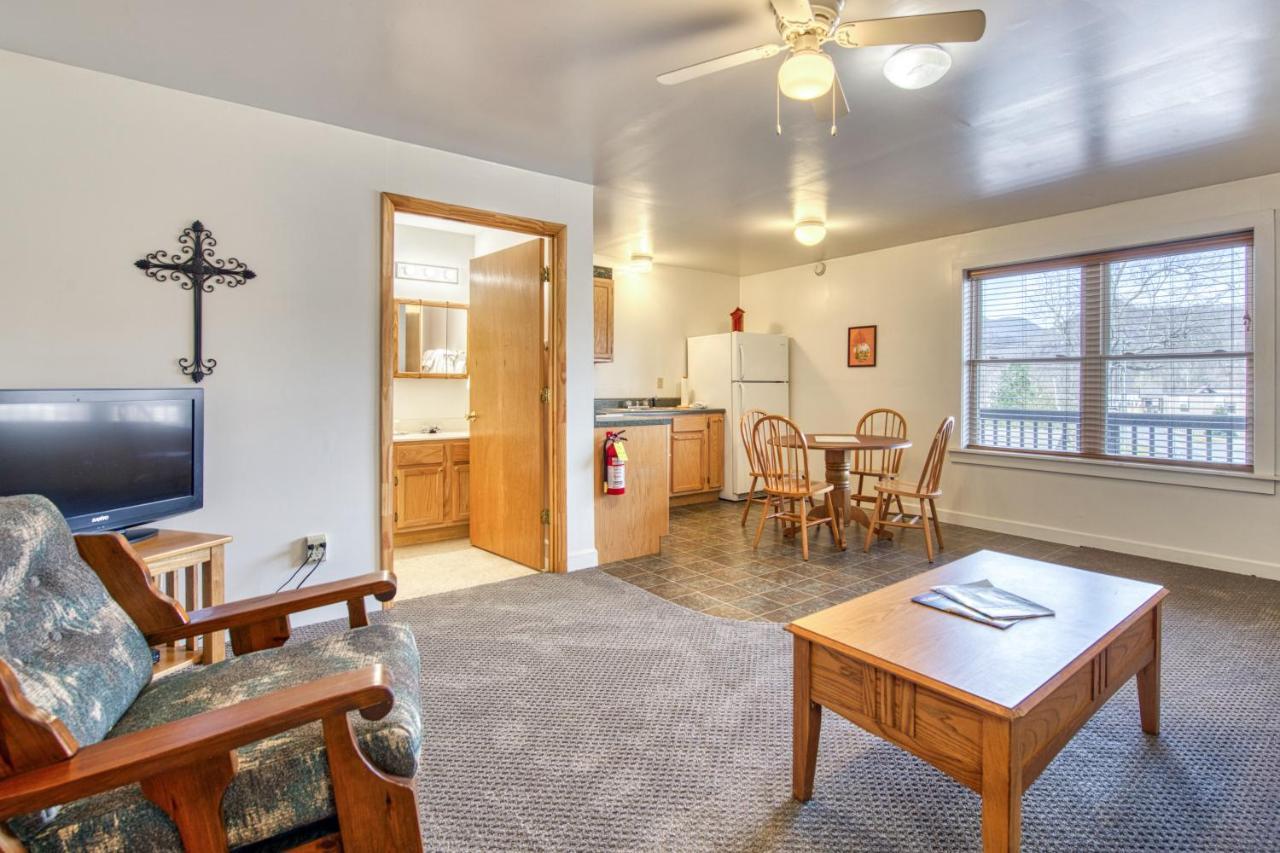 Campground Apts Lake Junaluska Екстериор снимка