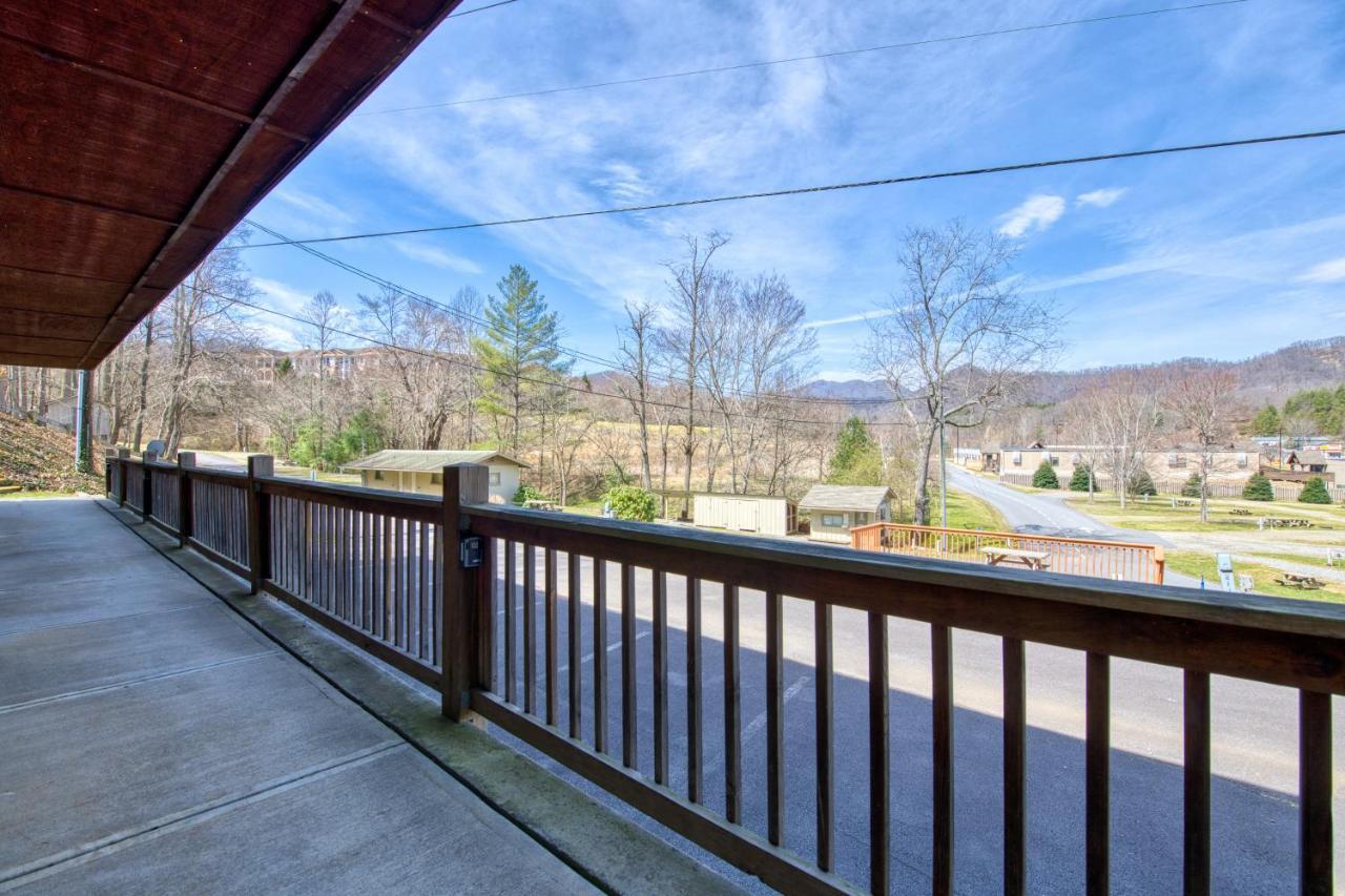 Campground Apts Lake Junaluska Екстериор снимка