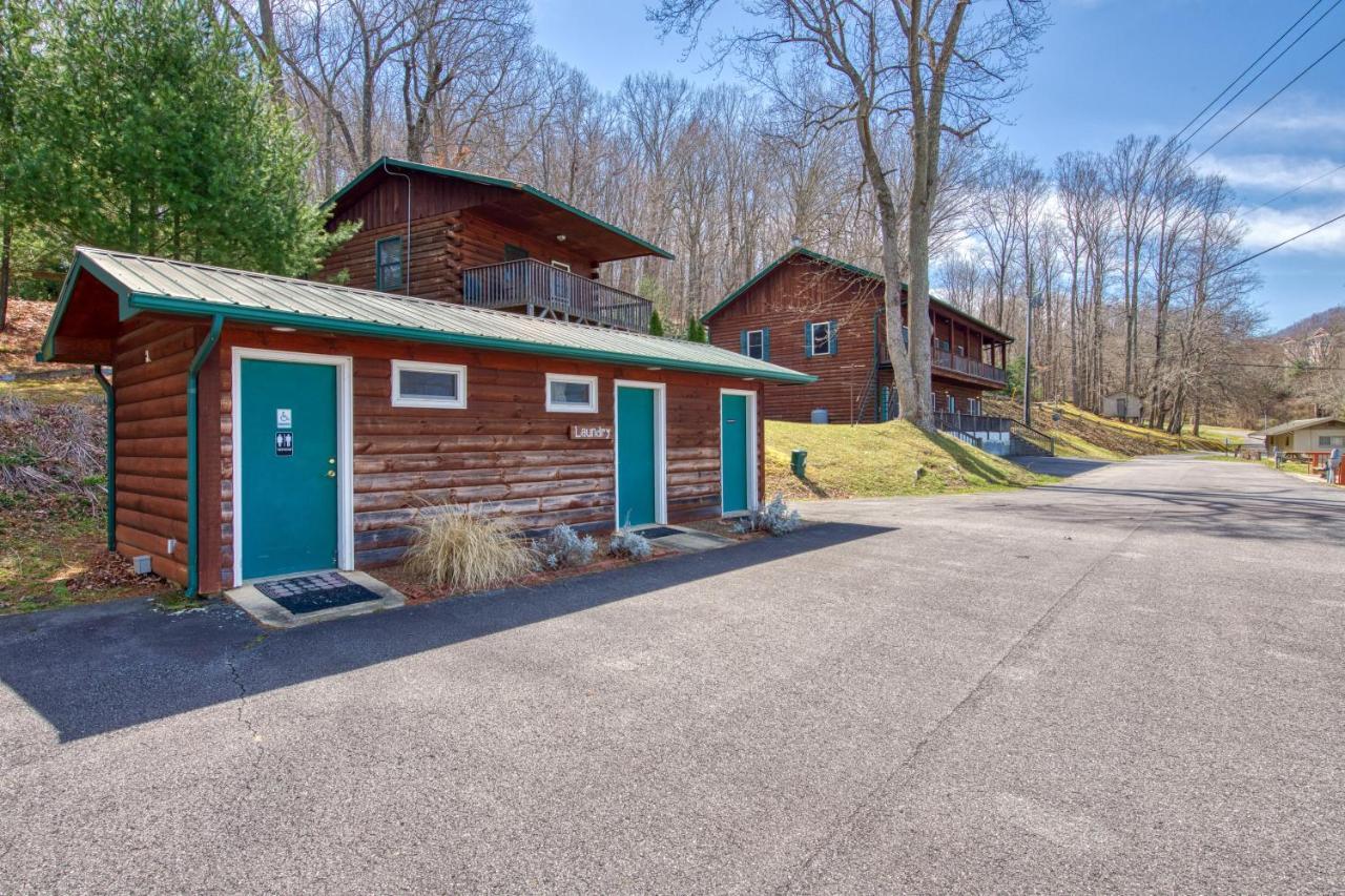Campground Apts Lake Junaluska Екстериор снимка