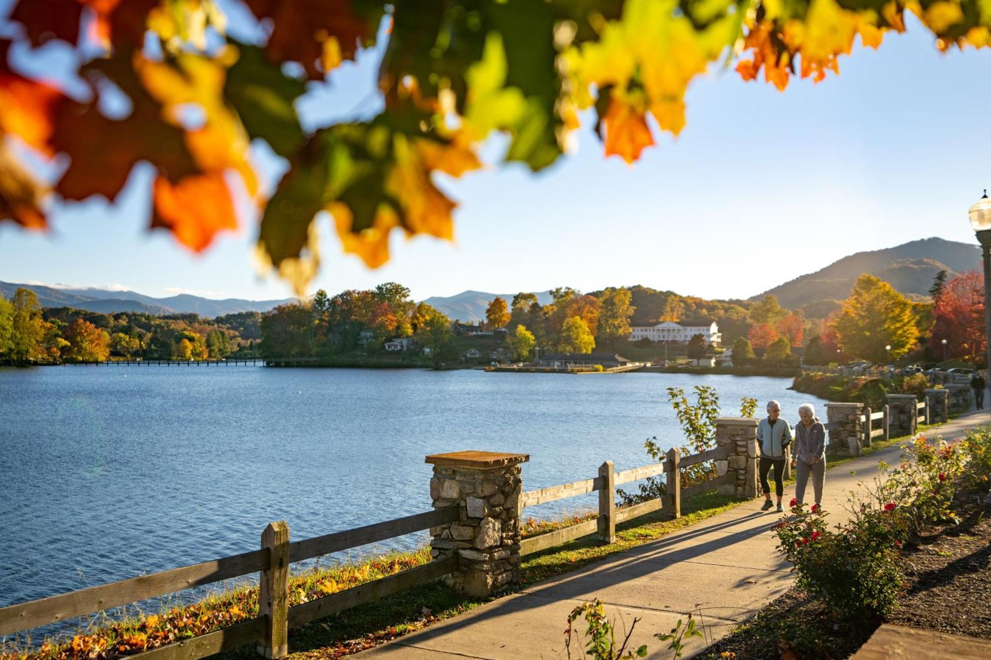 Campground Apts Apartment Lake Junaluska Стая снимка