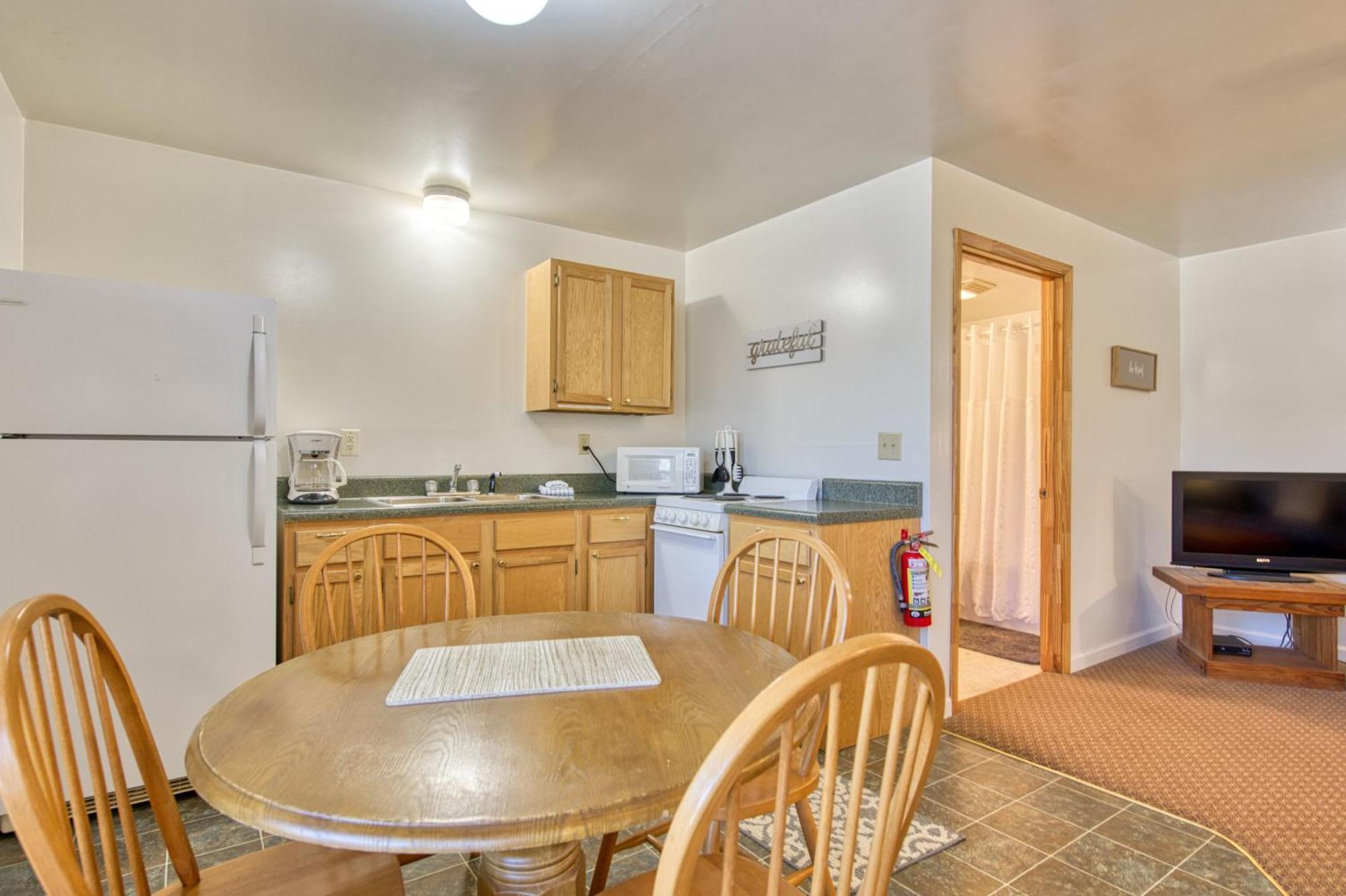 Campground Apts Lake Junaluska Стая снимка