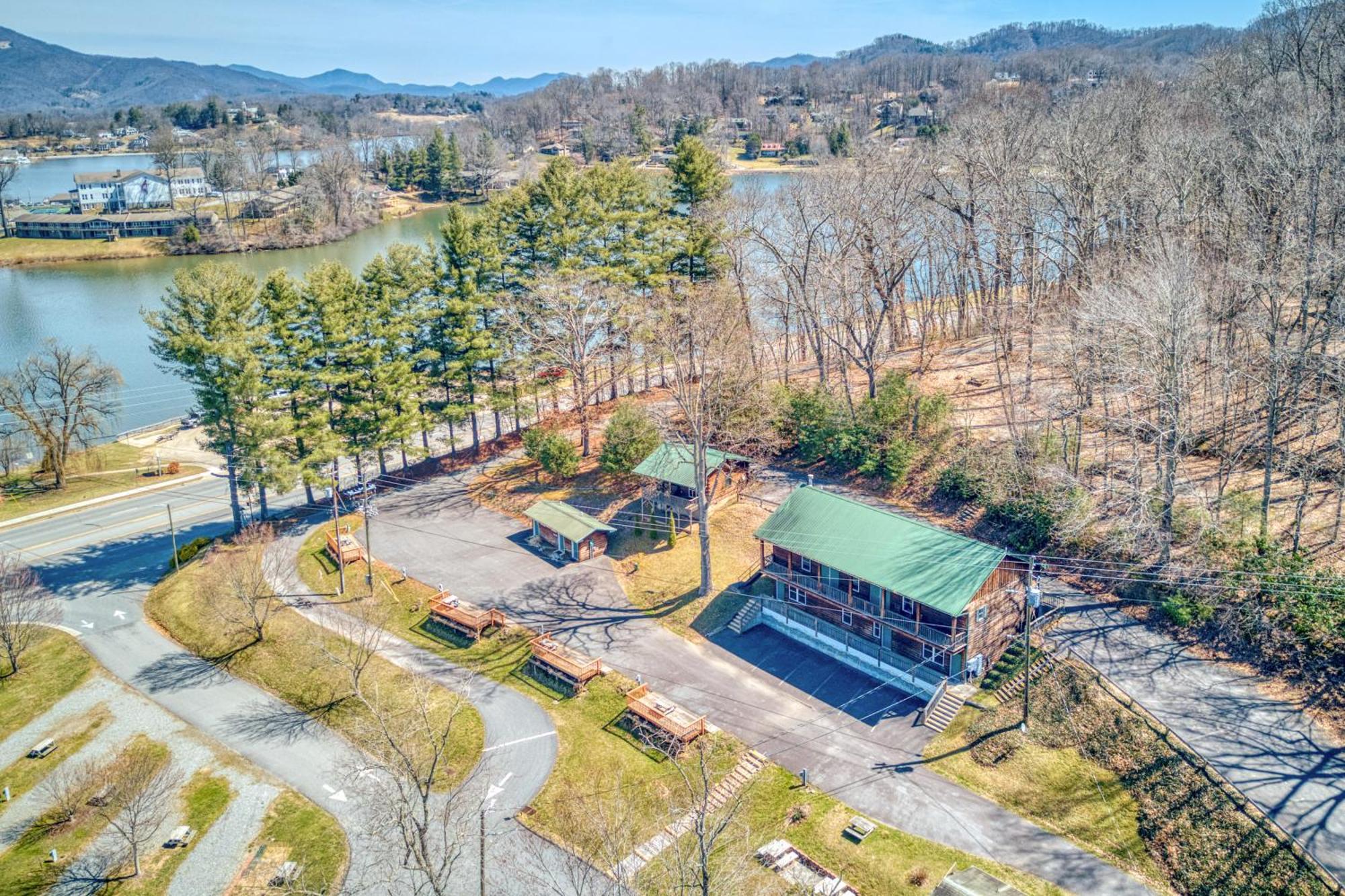 Campground Apts Lake Junaluska Стая снимка