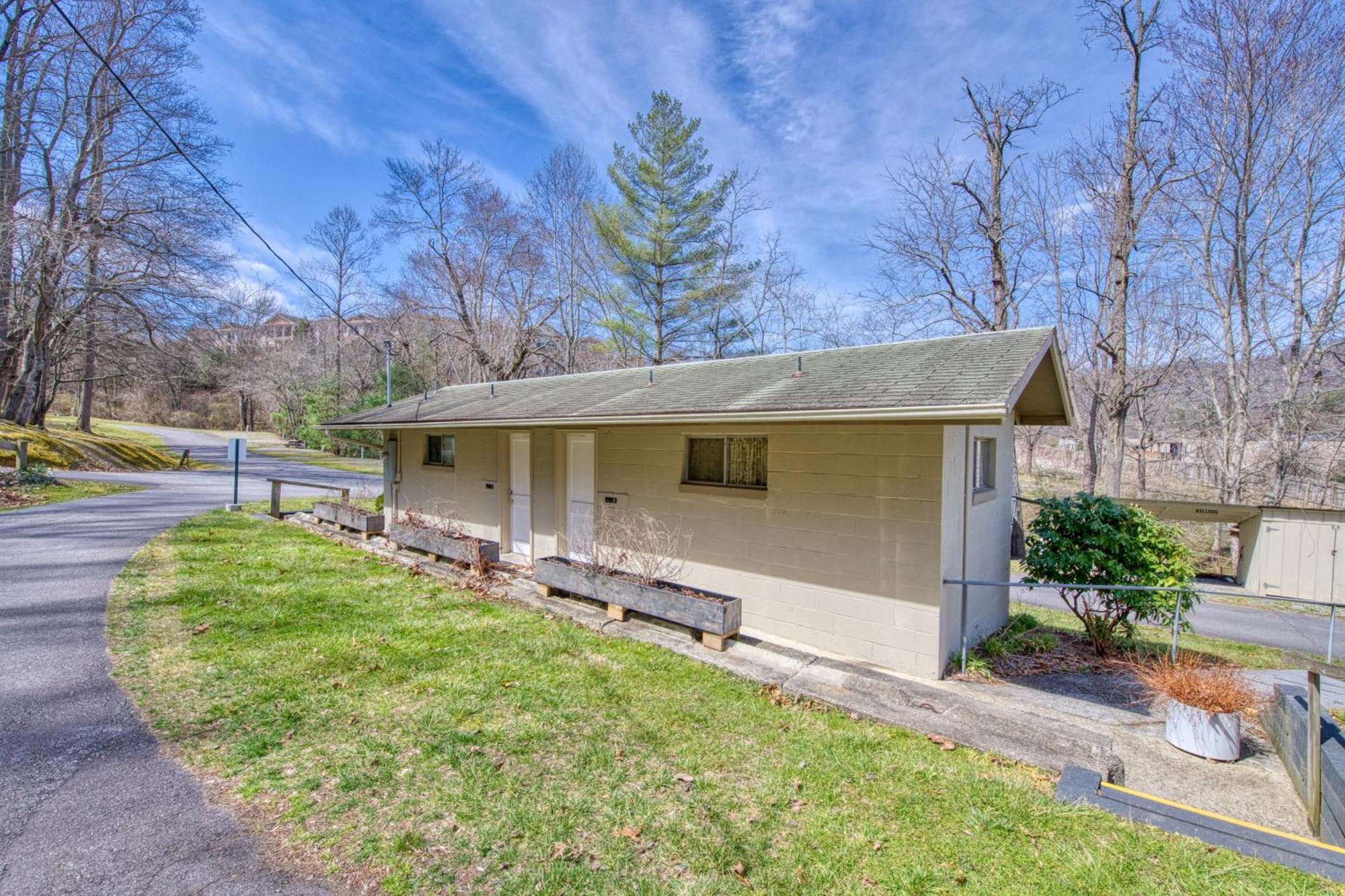 Campground Apts Lake Junaluska Стая снимка