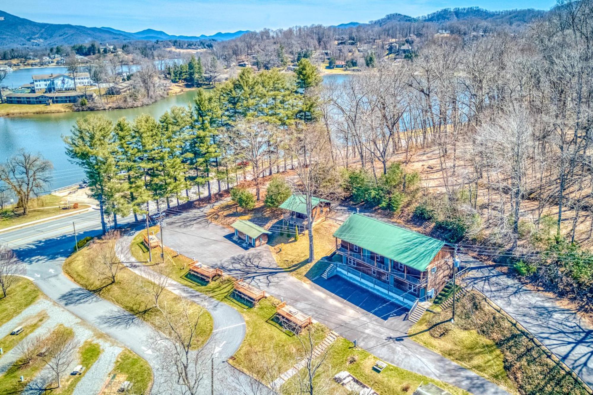 Campground Apts Apartment Lake Junaluska Стая снимка